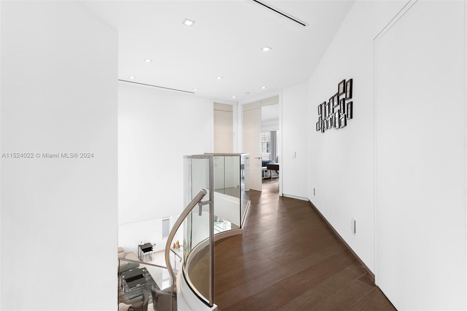 19963 NE 37th Ave, Aventura, Florida 33180, 5 Bedrooms Bedrooms, ,5 BathroomsBathrooms,Residential,For Sale,19963 NE 37th Ave,A11524022