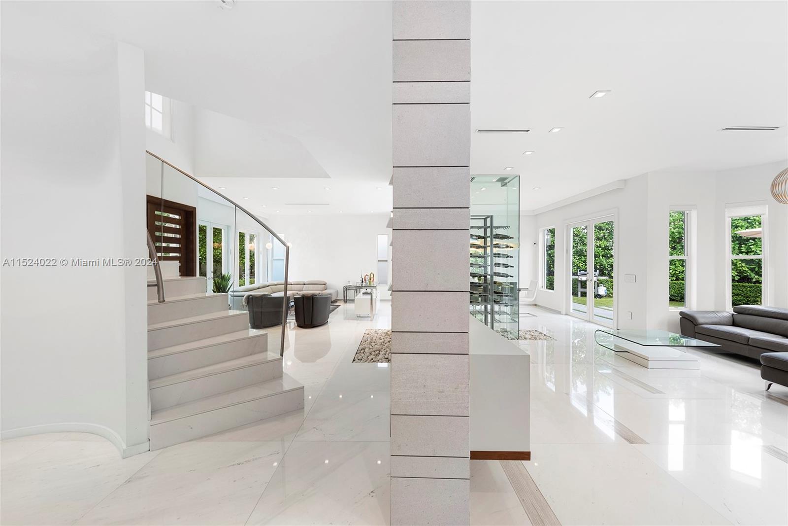 19963 NE 37th Ave, Aventura, Florida 33180, 5 Bedrooms Bedrooms, ,5 BathroomsBathrooms,Residential,For Sale,19963 NE 37th Ave,A11524022