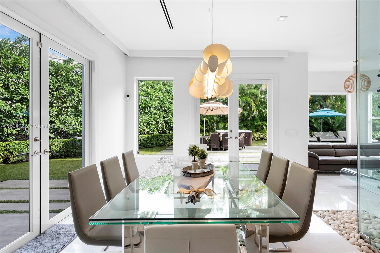 19963 NE 37th Ave, Aventura, Florida 33180, 5 Bedrooms Bedrooms, ,5 BathroomsBathrooms,Residential,For Sale,19963 NE 37th Ave,A11524022