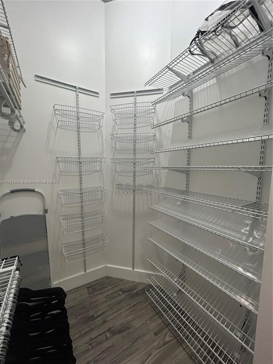 2001 Biscayne Blvd 2310, Miami, Florida 33137, 1 Bedroom Bedrooms, ,1 BathroomBathrooms,Residentiallease,For Rent,2001 Biscayne Blvd 2310,A11517904