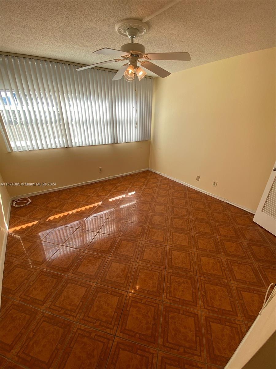 1410 S Ocean Dr 208, Hollywood, Florida 33019, 2 Bedrooms Bedrooms, ,2 BathroomsBathrooms,Residentiallease,For Rent,1410 S Ocean Dr 208,A11524385