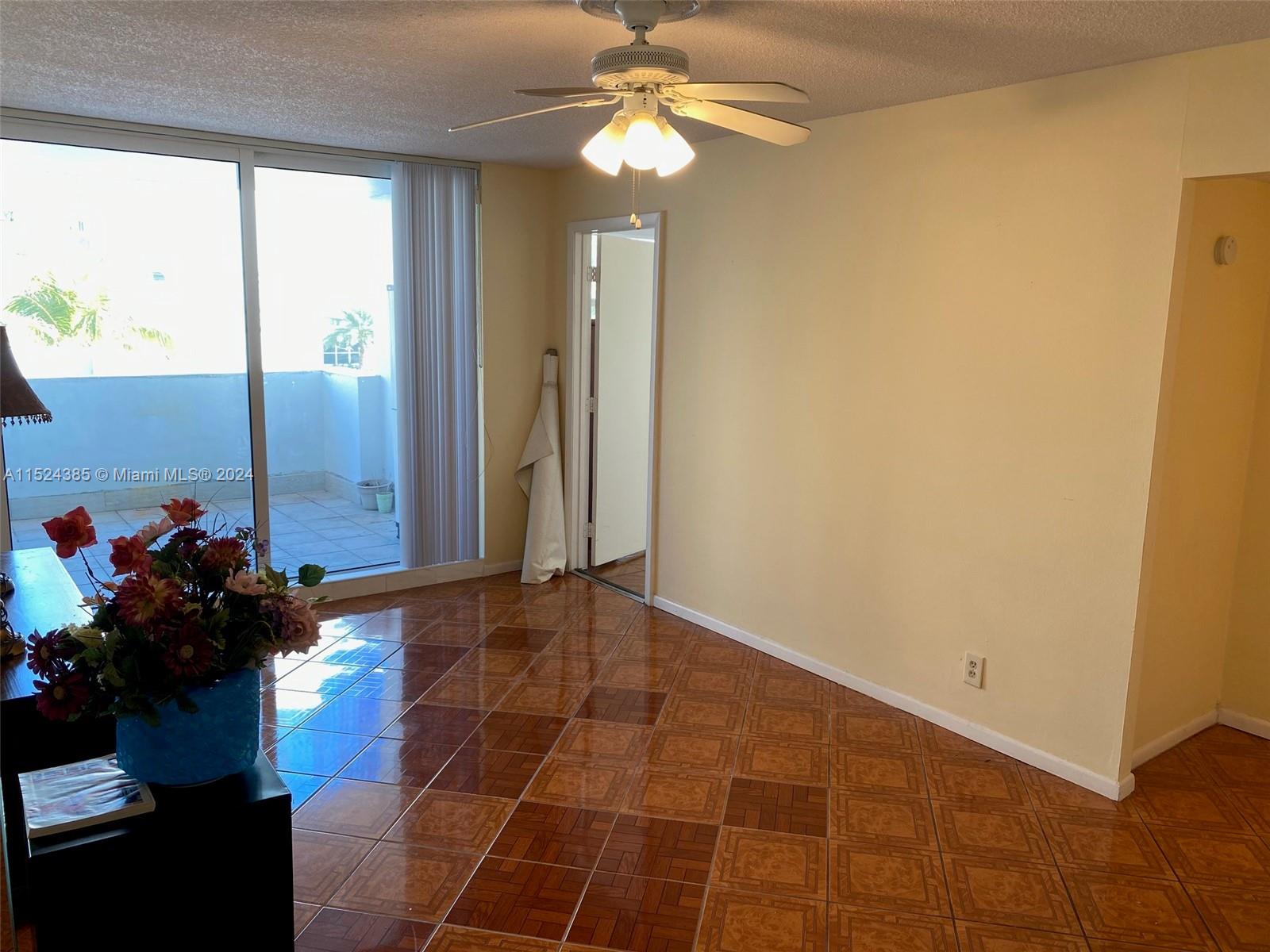 1410 S Ocean Dr 208, Hollywood, Florida 33019, 2 Bedrooms Bedrooms, ,2 BathroomsBathrooms,Residentiallease,For Rent,1410 S Ocean Dr 208,A11524385