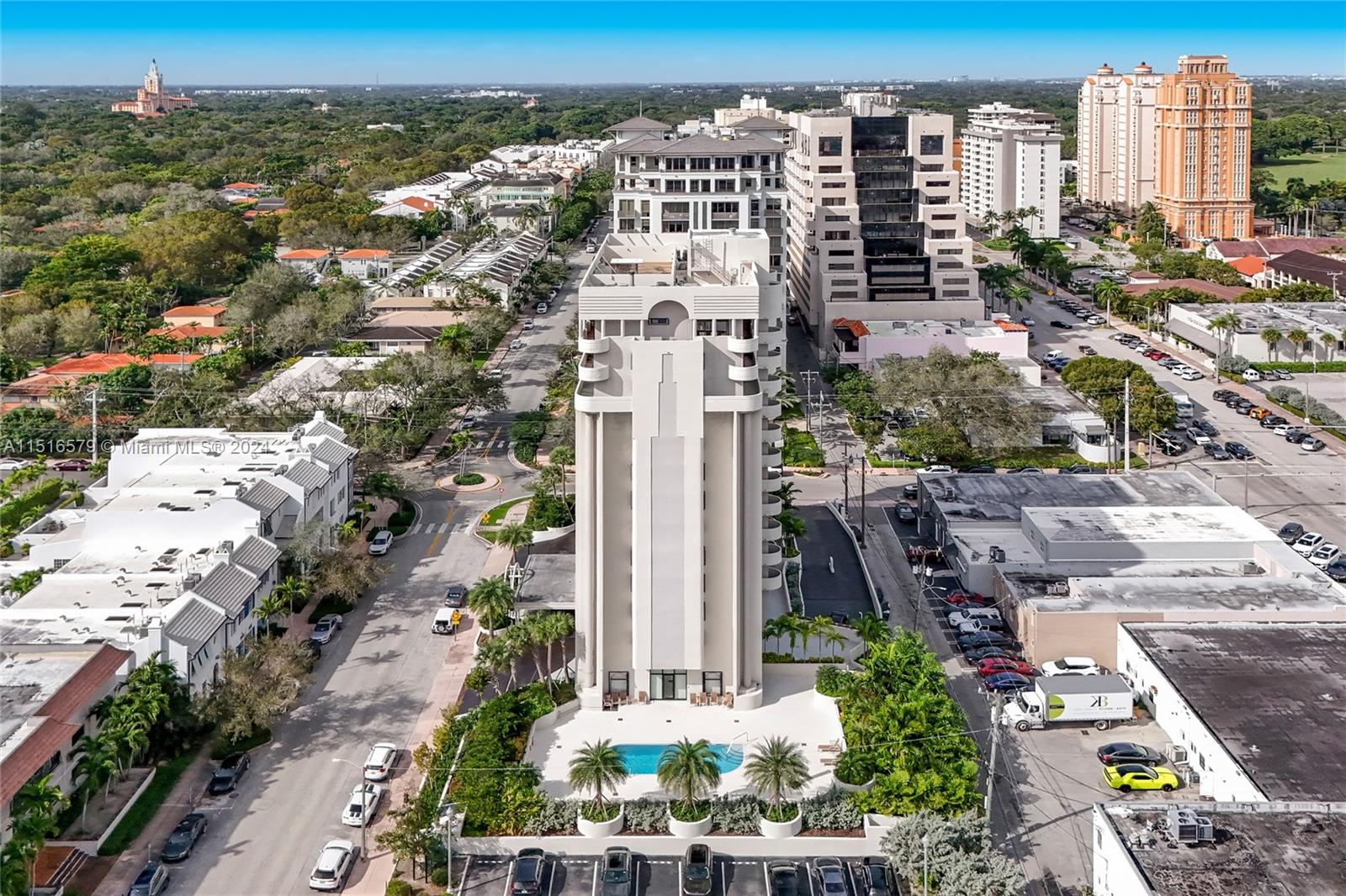 441 Valencia Avenue 403, Coral Gables, Florida 33134, 2 Bedrooms Bedrooms, ,2 BathroomsBathrooms,Residential,For Sale,441 Valencia Avenue 403,A11516579