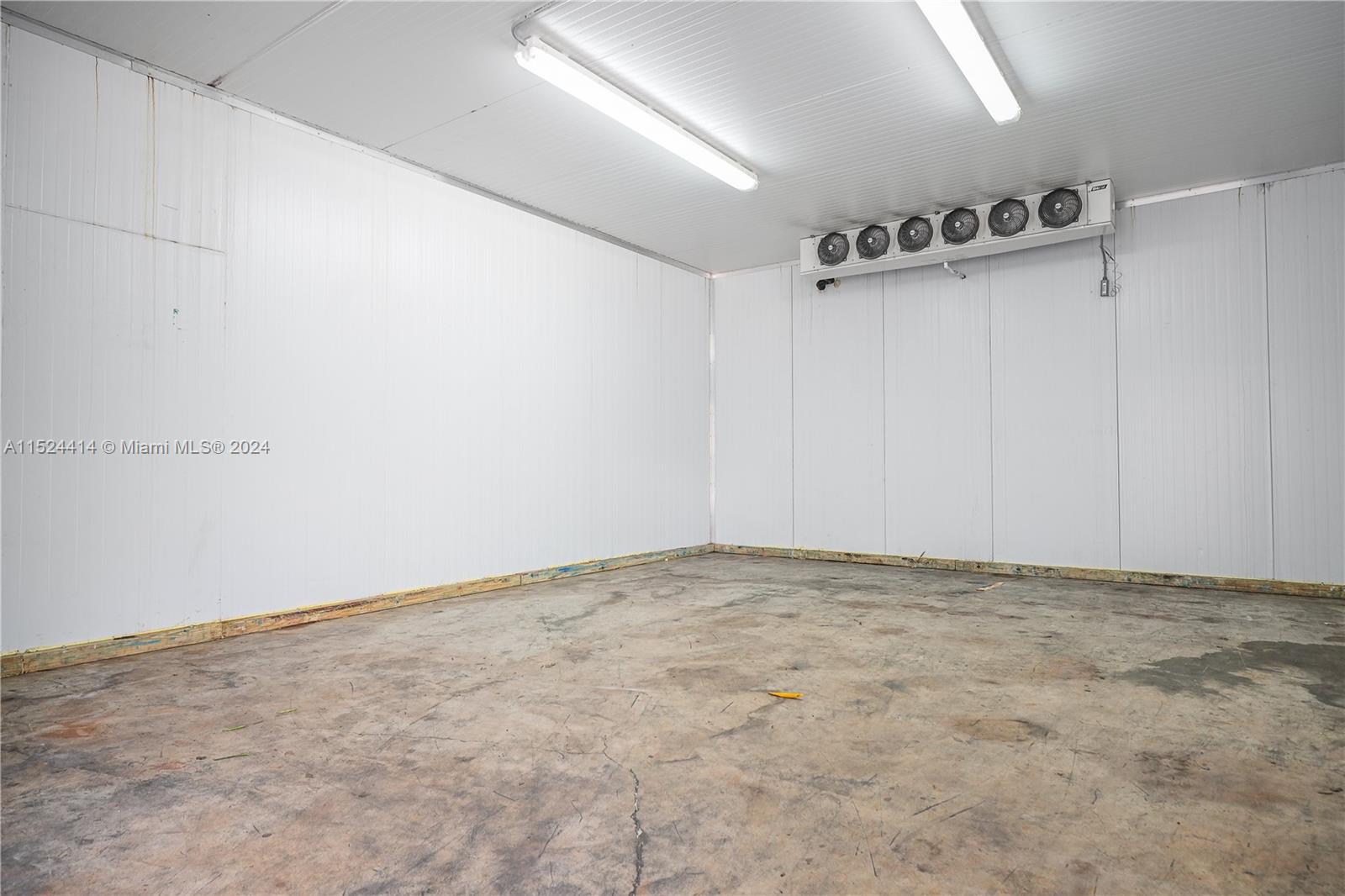 22100 194th Ave, Miami, FL, 33170 United States, 3 Bedrooms Bedrooms, ,2 BathroomsBathrooms,Residential,For Sale,194th Ave,A11524414