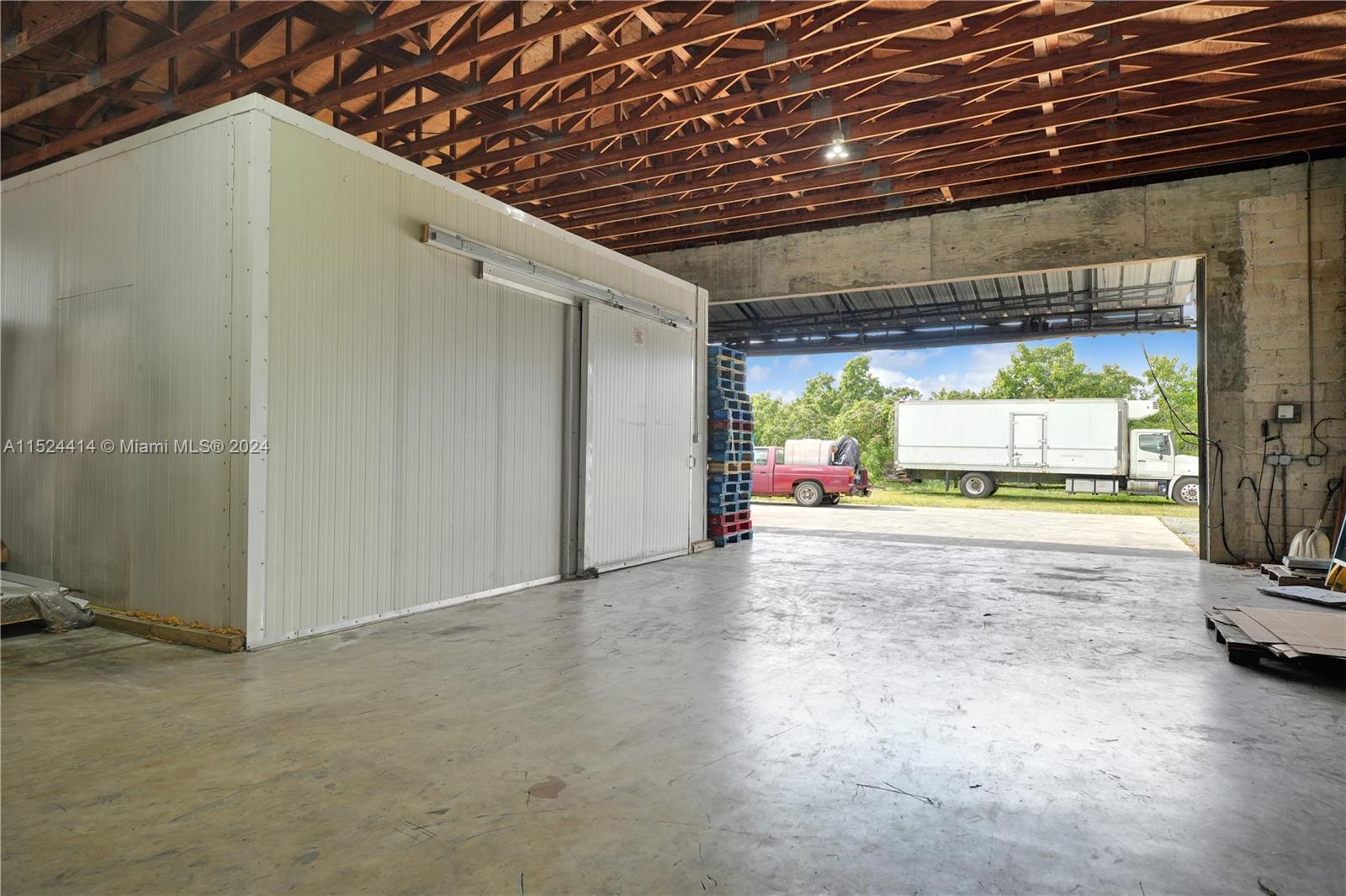 22100 194th Ave, Miami, FL, 33170 United States, 3 Bedrooms Bedrooms, ,2 BathroomsBathrooms,Residential,For Sale,194th Ave,A11524414