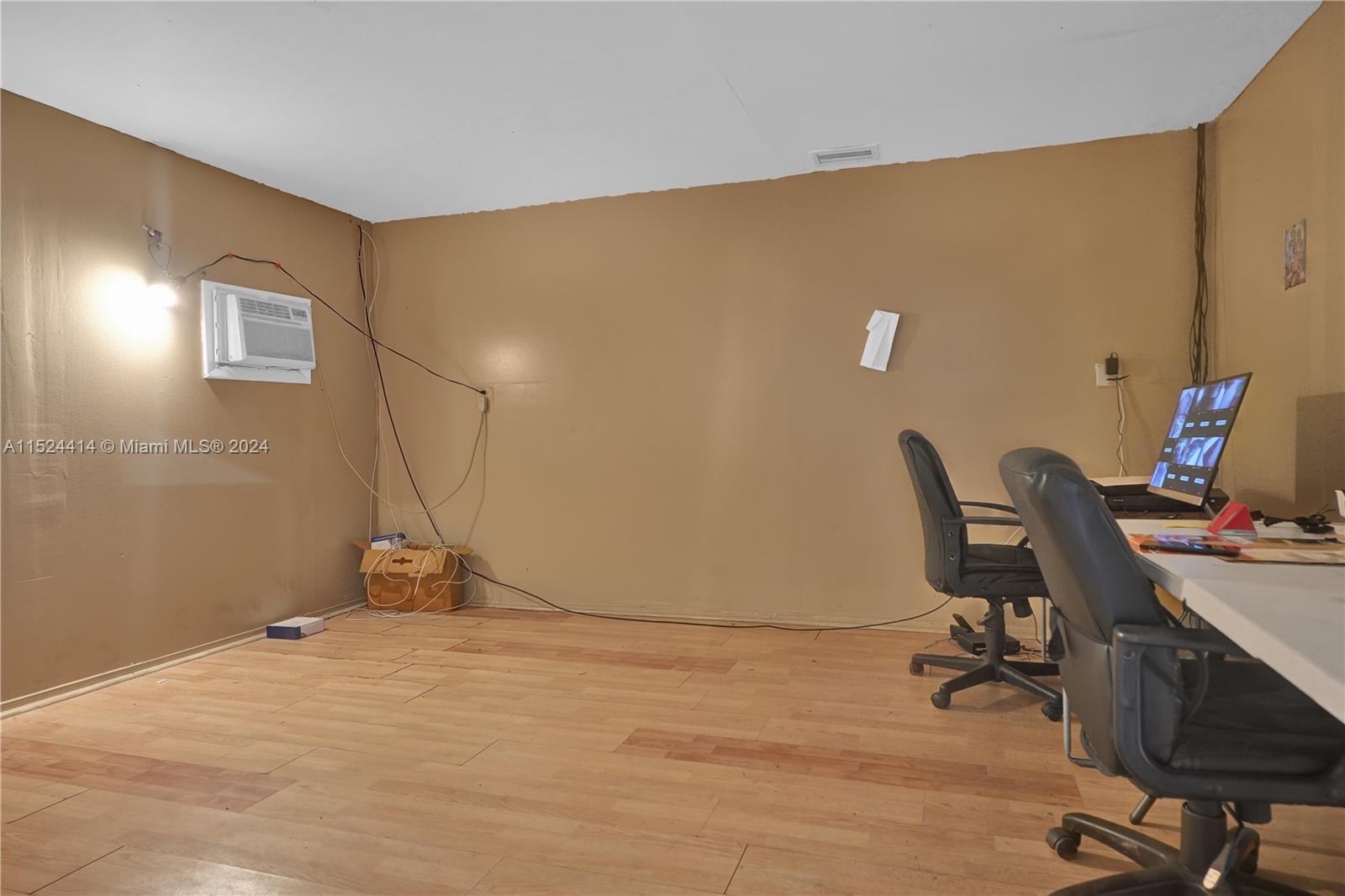 22100 SW 194th Ave, Miami, Florida 33170, 3 Bedrooms Bedrooms, ,2 BathroomsBathrooms,Residential,For Sale,22100 SW 194th Ave,A11524414