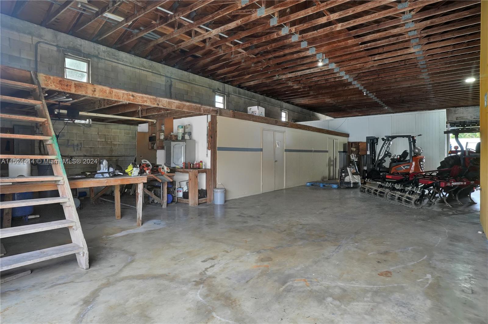 22100 SW 194th Ave, Miami, Florida 33170, 3 Bedrooms Bedrooms, ,2 BathroomsBathrooms,Residential,For Sale,22100 SW 194th Ave,A11524414