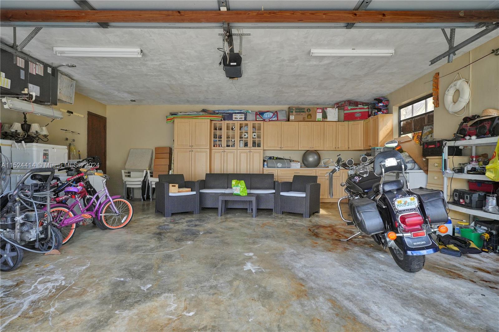 22100 SW 194th Ave, Miami, Florida 33170, 3 Bedrooms Bedrooms, ,2 BathroomsBathrooms,Residential,For Sale,22100 SW 194th Ave,A11524414