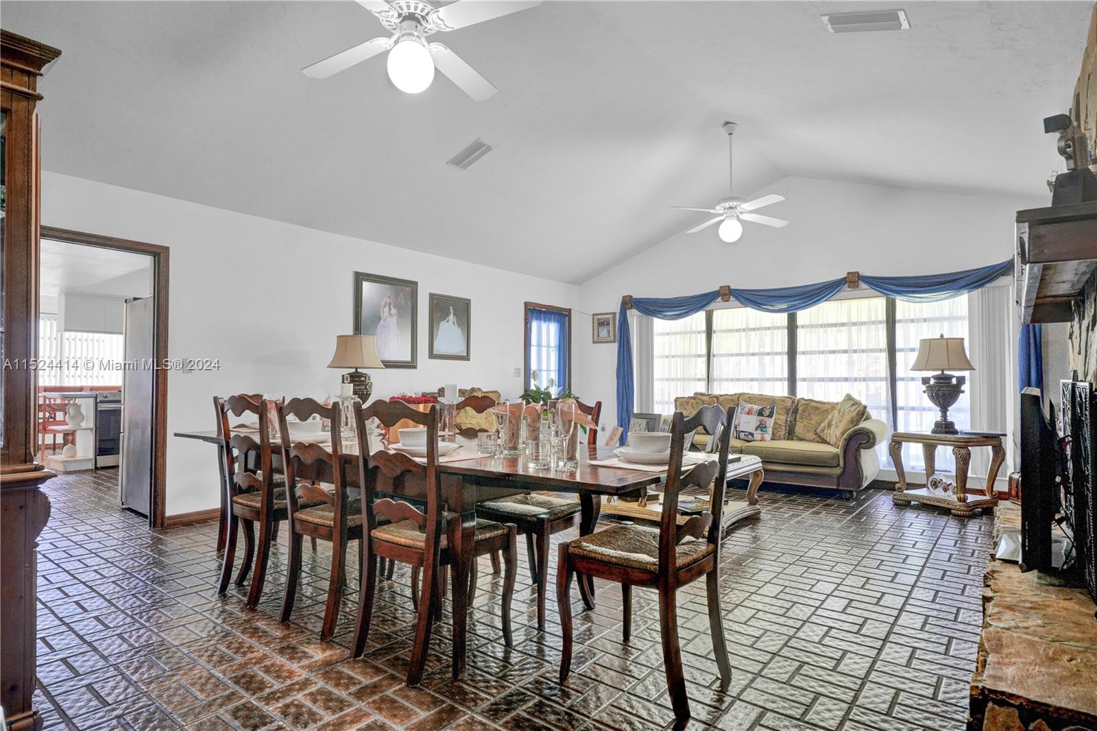 22100 194th Ave, Miami, FL, 33170 United States, 3 Bedrooms Bedrooms, ,2 BathroomsBathrooms,Residential,For Sale,194th Ave,A11524414