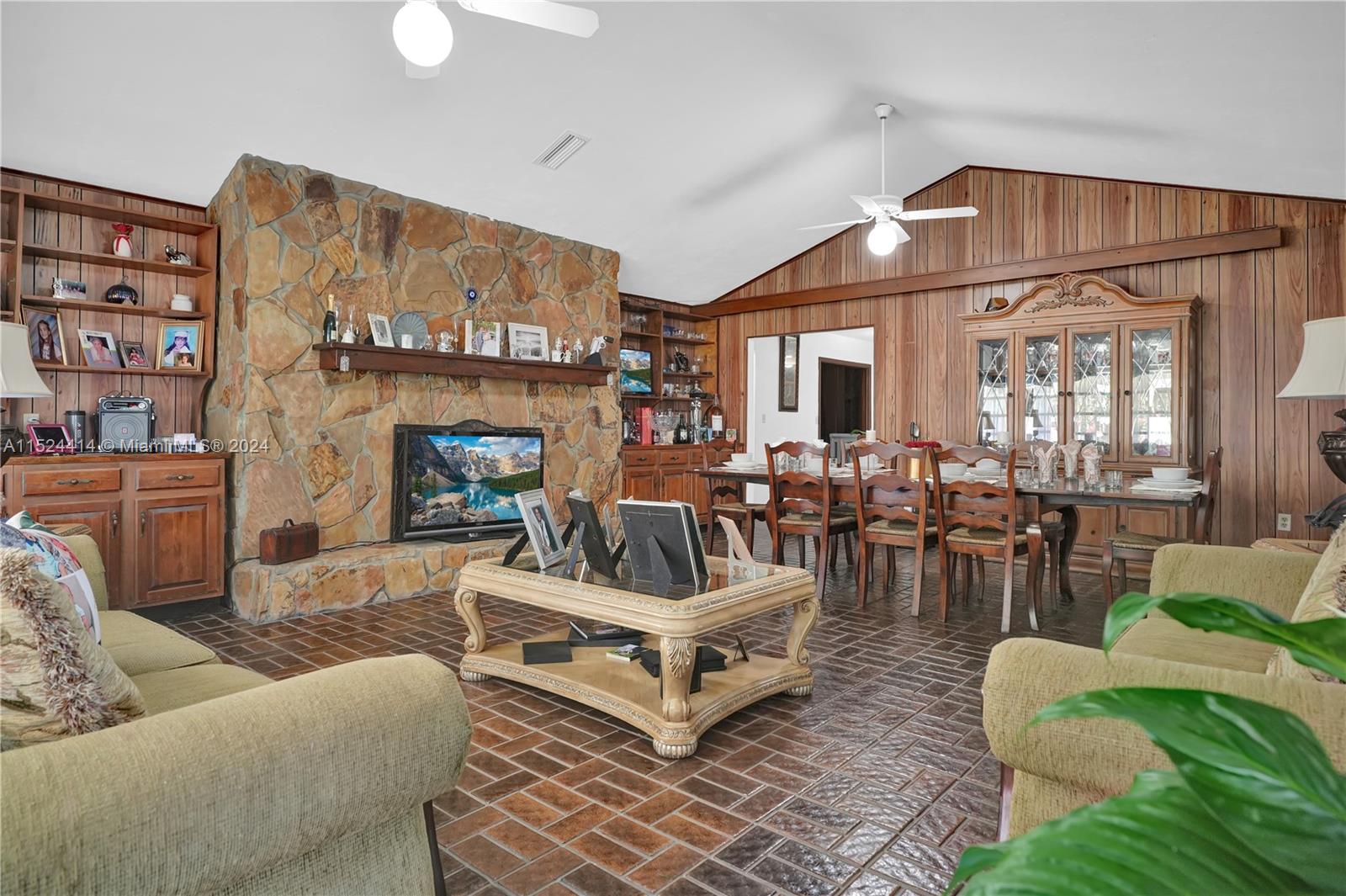 22100 SW 194th Ave, Miami, Florida 33170, 3 Bedrooms Bedrooms, ,2 BathroomsBathrooms,Residential,For Sale,22100 SW 194th Ave,A11524414