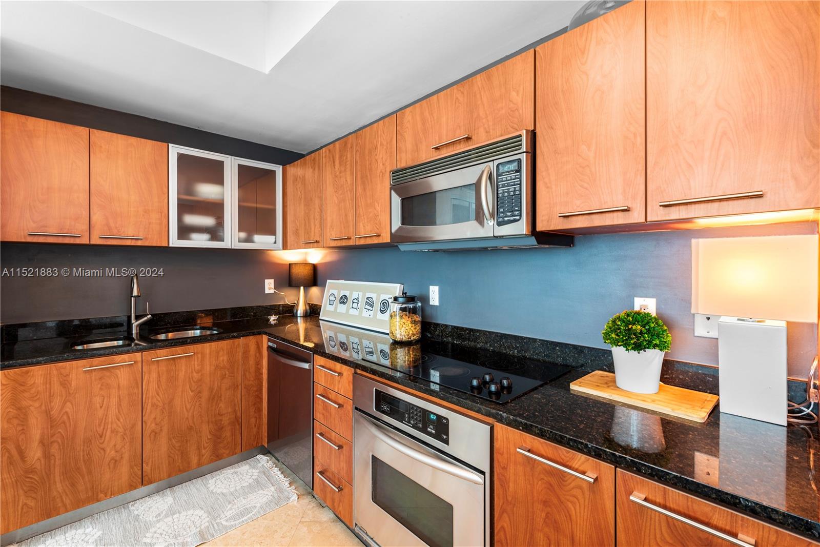 3131 NE 188th St 2-705 +BOAT, Aventura, Florida 33180, 2 Bedrooms Bedrooms, 1 Room Rooms,2 BathroomsBathrooms,Residential,For Sale,3131 NE 188th St 2-705 +BOAT,A11521883