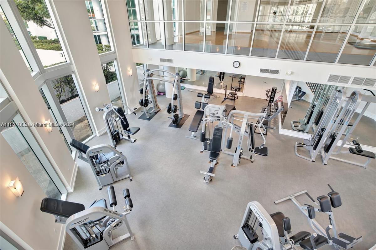 3131 188th St, Aventura, FL, 33180 United States, 2 Bedrooms Bedrooms, ,2 BathroomsBathrooms,Residential,For Sale,188th St,A11521883