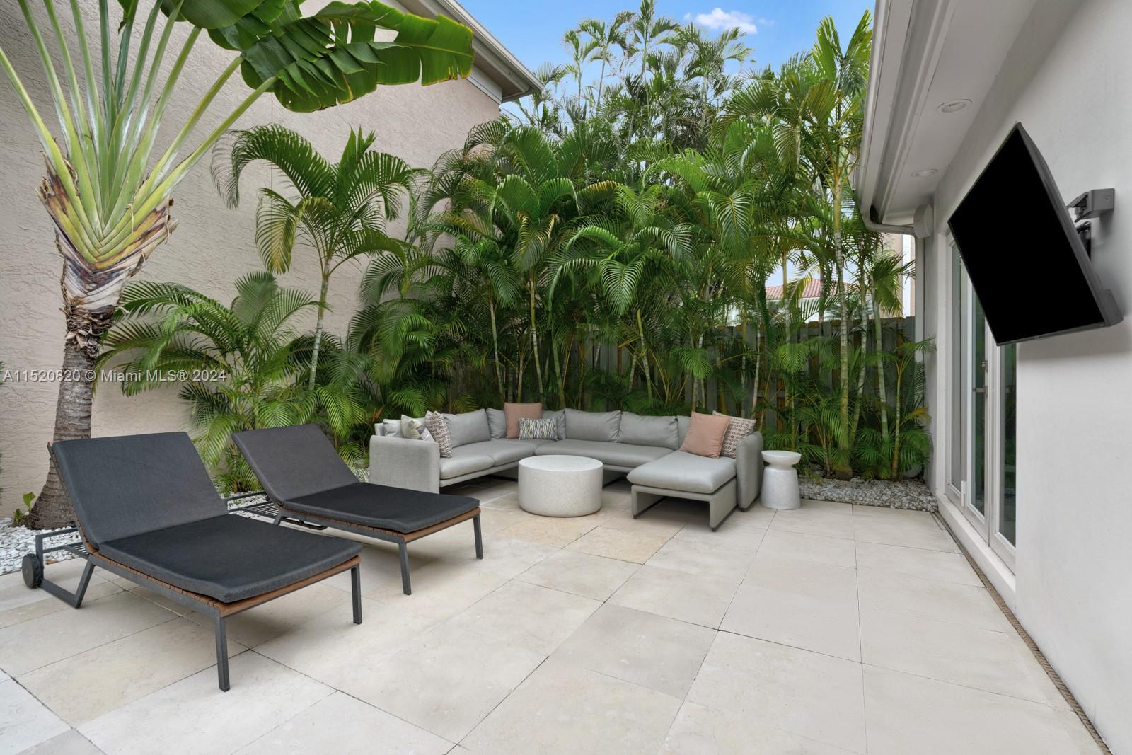 19465 39th Ave, Sunny Isles Beach, FL, 33160 United States, 3 Bedrooms Bedrooms, ,3 BathroomsBathrooms,Residential,For Sale,39th Ave,A11520820
