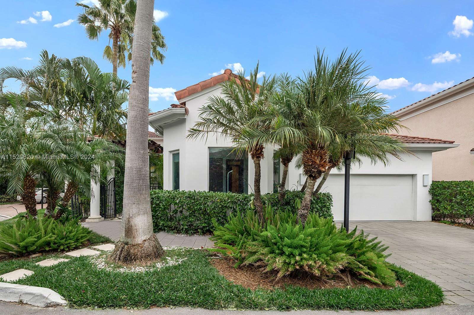 19465 39th Ave, Sunny Isles Beach, FL, 33160 United States, 3 Bedrooms Bedrooms, ,3 BathroomsBathrooms,Residential,For Sale,39th Ave,A11520820