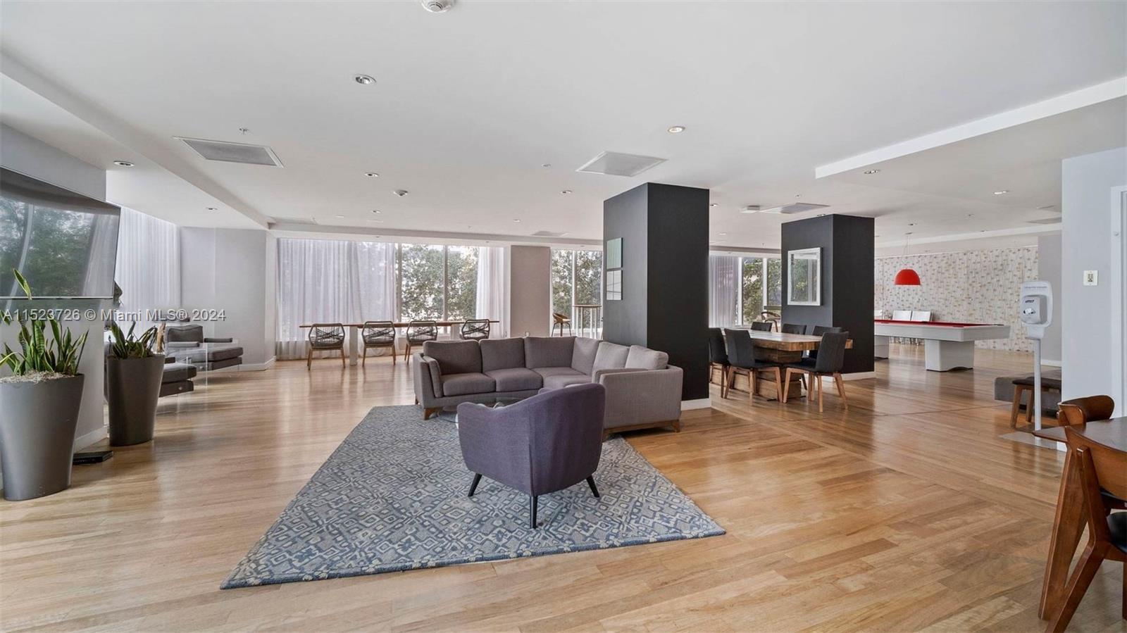 133 NE 2nd Ave 1817, Miami, Florida 33132, 1 Bedroom Bedrooms, ,1 BathroomBathrooms,Residential,For Sale,133 NE 2nd Ave 1817,A11523726