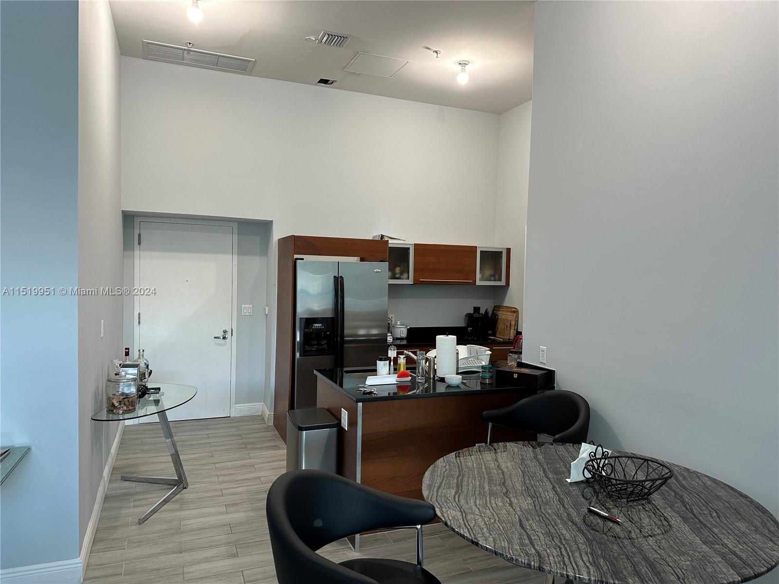 1900 N Bayshore Dr 512, Miami, Florida 33132, 2 Bedrooms Bedrooms, ,2 BathroomsBathrooms,Residential,For Sale,1900 N Bayshore Dr 512,A11519951