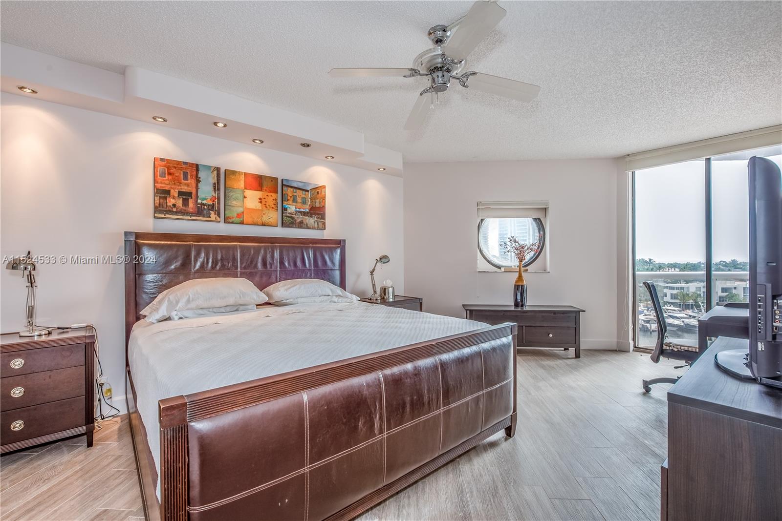 3610 Yacht Club Dr 808, Aventura, Florida 33180, 3 Bedrooms Bedrooms, ,2 BathroomsBathrooms,Residentiallease,For Rent,3610 Yacht Club Dr 808,A11524533