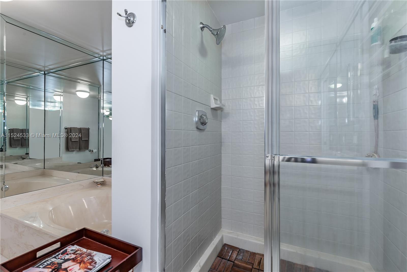 3610 Yacht Club Dr 808, Aventura, Florida 33180, 3 Bedrooms Bedrooms, ,2 BathroomsBathrooms,Residentiallease,For Rent,3610 Yacht Club Dr 808,A11524533