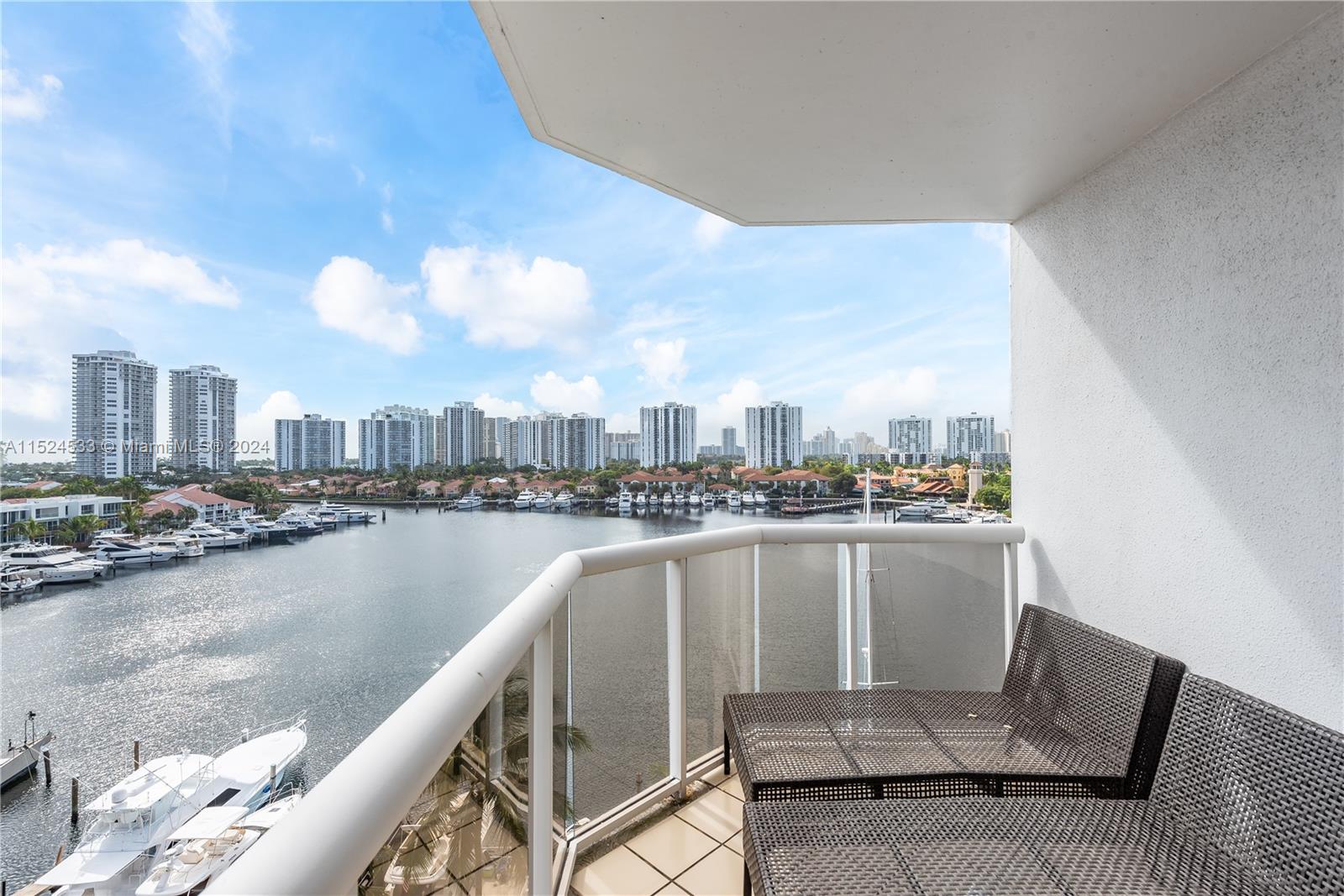 3610 Yacht Club Dr 808, Aventura, Florida 33180, 3 Bedrooms Bedrooms, ,2 BathroomsBathrooms,Residentiallease,For Rent,3610 Yacht Club Dr 808,A11524533
