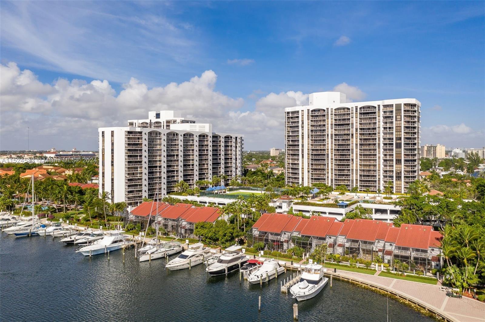 3610 Yacht Club Dr 808, Aventura, Florida 33180, 3 Bedrooms Bedrooms, ,2 BathroomsBathrooms,Residentiallease,For Rent,3610 Yacht Club Dr 808,A11524533