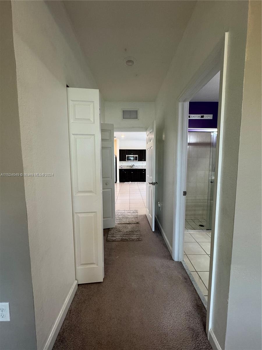 Homestead, Florida 33032, 1 Bedroom Bedrooms, ,1 BathroomBathrooms,Residentiallease,For Rent,A11524049