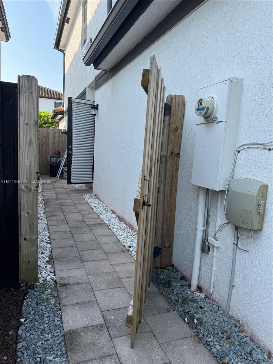 Homestead, Florida 33032, 1 Bedroom Bedrooms, ,1 BathroomBathrooms,Residentiallease,For Rent,A11524049