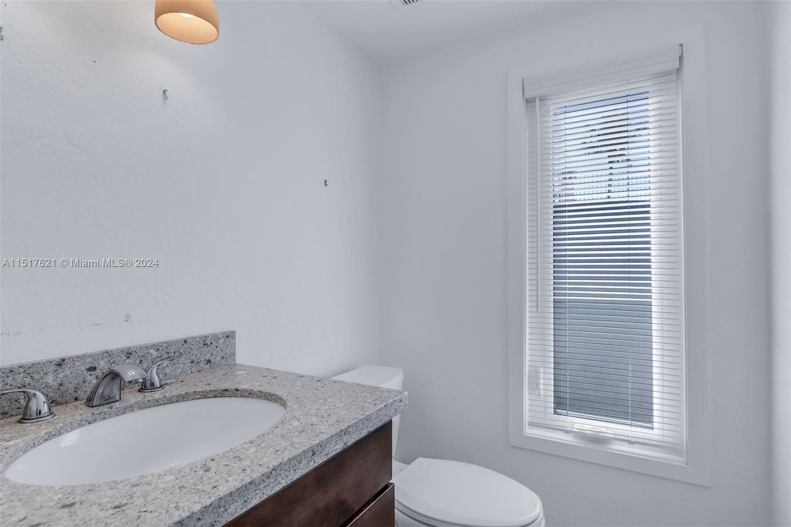 134 Bayview Isle Dr, Plantation Key, FL, 33036 United States, 4 Bedrooms Bedrooms, ,3 BathroomsBathrooms,Residential,For Sale,Bayview Isle Dr,A11517621