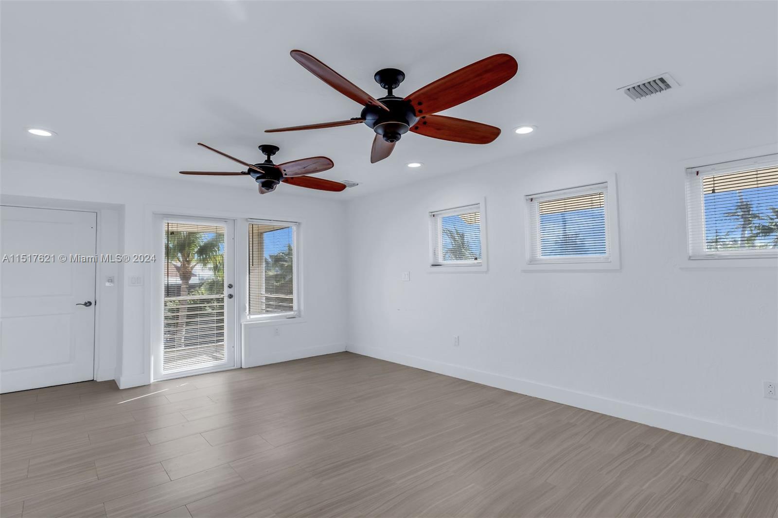134 Bayview Isle Dr, Plantation Key, FL, 33036 United States, 4 Bedrooms Bedrooms, ,3 BathroomsBathrooms,Residential,For Sale,Bayview Isle Dr,A11517621