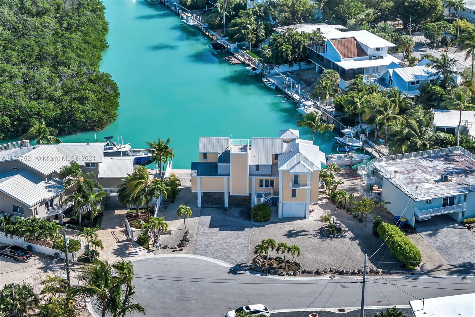 134 Bayview Isle Dr, Plantation Key, FL, 33036 United States, 4 Bedrooms Bedrooms, ,3 BathroomsBathrooms,Residential,For Sale,Bayview Isle Dr,A11517621