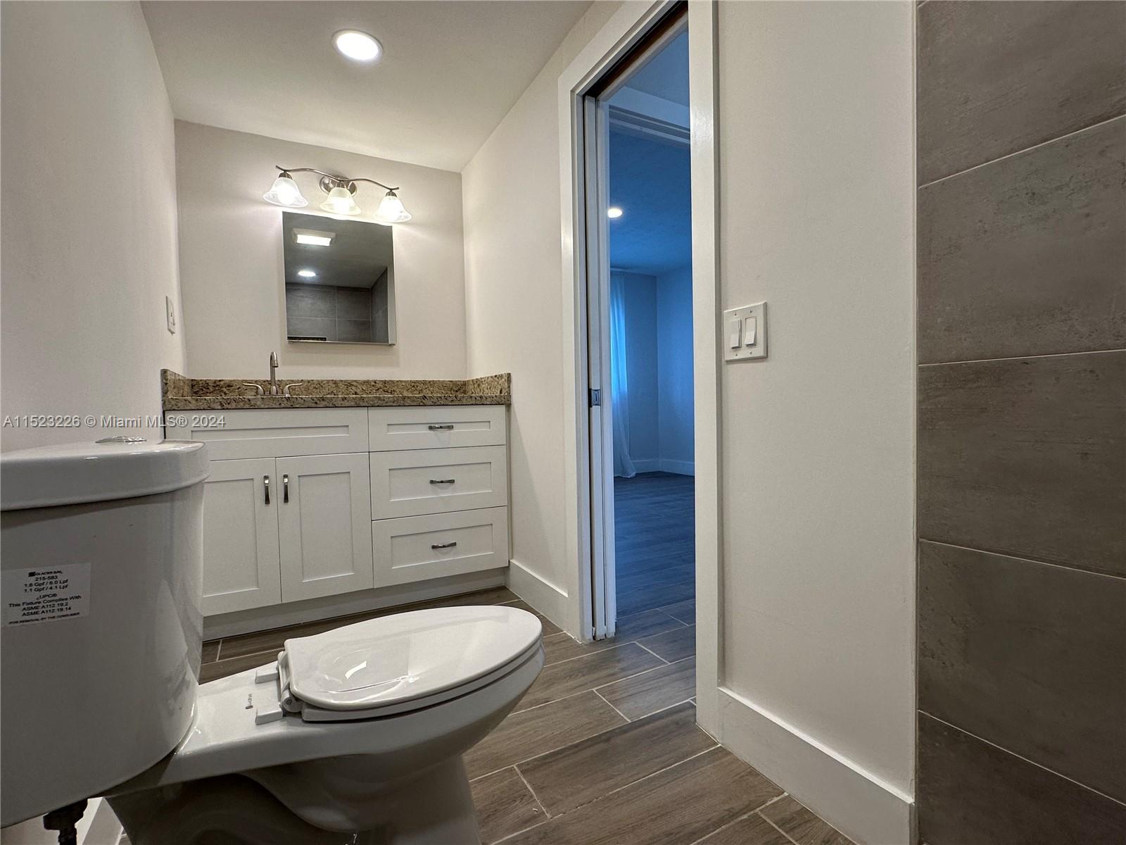 851 Atlantic Shores Blvd 125, Hallandale Beach, Florida 33009, 1 Bedroom Bedrooms, ,1 BathroomBathrooms,Residential,For Sale,851 Atlantic Shores Blvd 125,A11523226