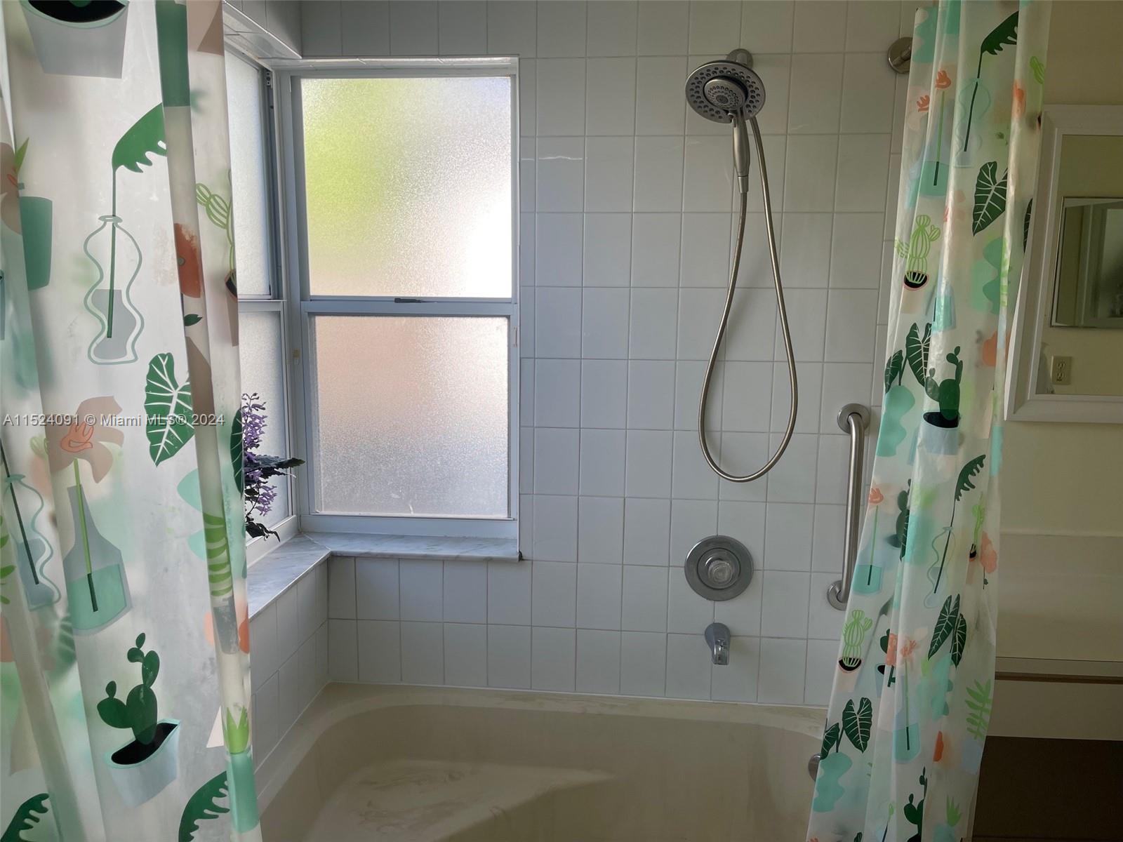 11827 SW 93rd Terrace N/A, Miami, Florida 33186-2170, 3 Bedrooms Bedrooms, ,2 BathroomsBathrooms,Residentiallease,For Rent,11827 SW 93rd Terrace N/A,A11524091