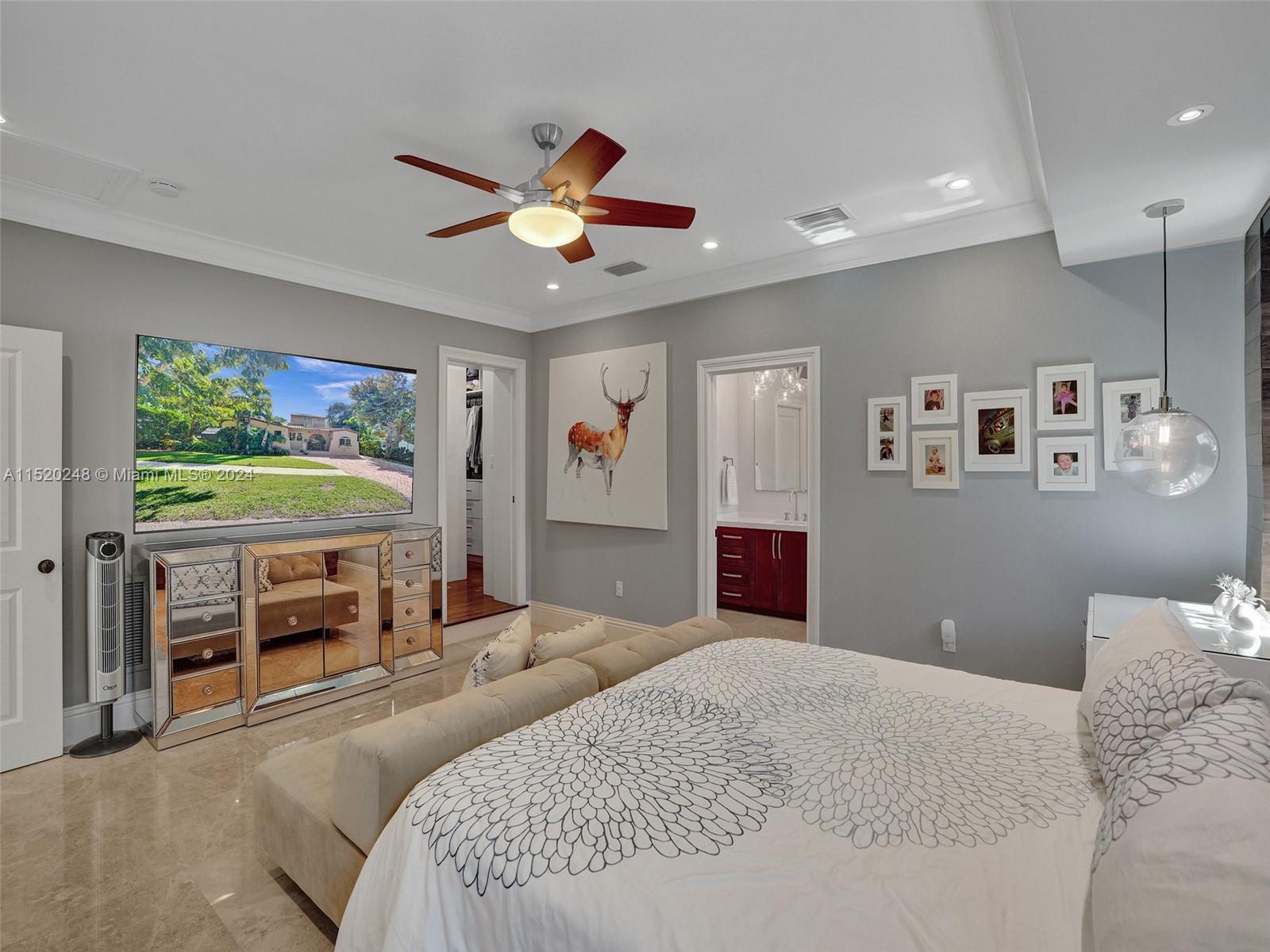 4664 SW 14th St, Miami, Florida 33134, 4 Bedrooms Bedrooms, ,4 BathroomsBathrooms,Residential,For Sale,4664 SW 14th St,A11520248