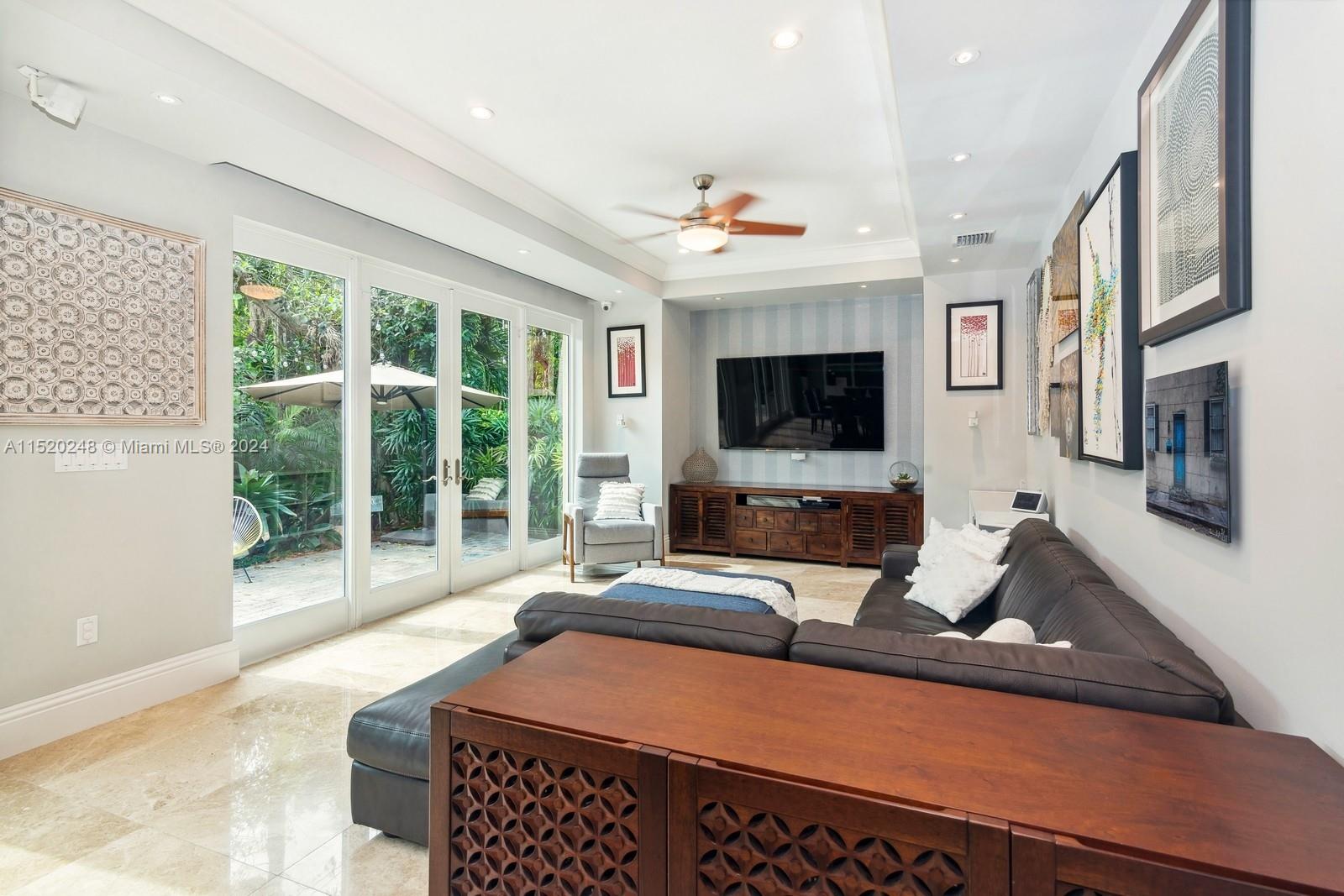 4664 SW 14th St, Miami, Florida 33134, 4 Bedrooms Bedrooms, ,4 BathroomsBathrooms,Residential,For Sale,4664 SW 14th St,A11520248