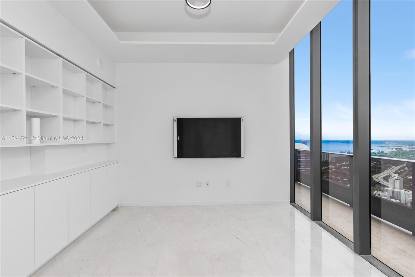 1000 Brickell Plz, Miami, FL, 33131 United States, 6 Bedrooms Bedrooms, ,5 BathroomsBathrooms,Residential,For Sale,Brickell Plz,A11523521