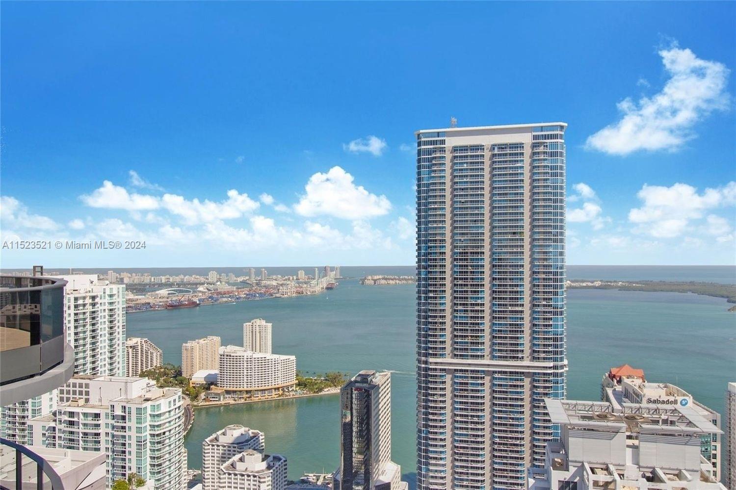 1000 Brickell Plz, Miami, FL, 33131 United States, 6 Bedrooms Bedrooms, ,5 BathroomsBathrooms,Residential,For Sale,Brickell Plz,A11523521