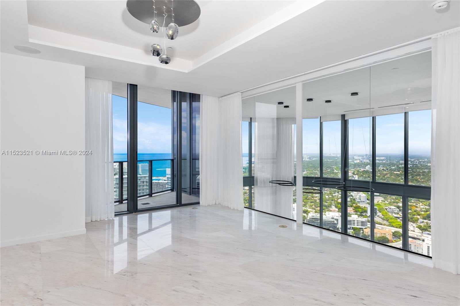 1000 Brickell Plz, Miami, FL, 33131 United States, 6 Bedrooms Bedrooms, ,5 BathroomsBathrooms,Residential,For Sale,Brickell Plz,A11523521