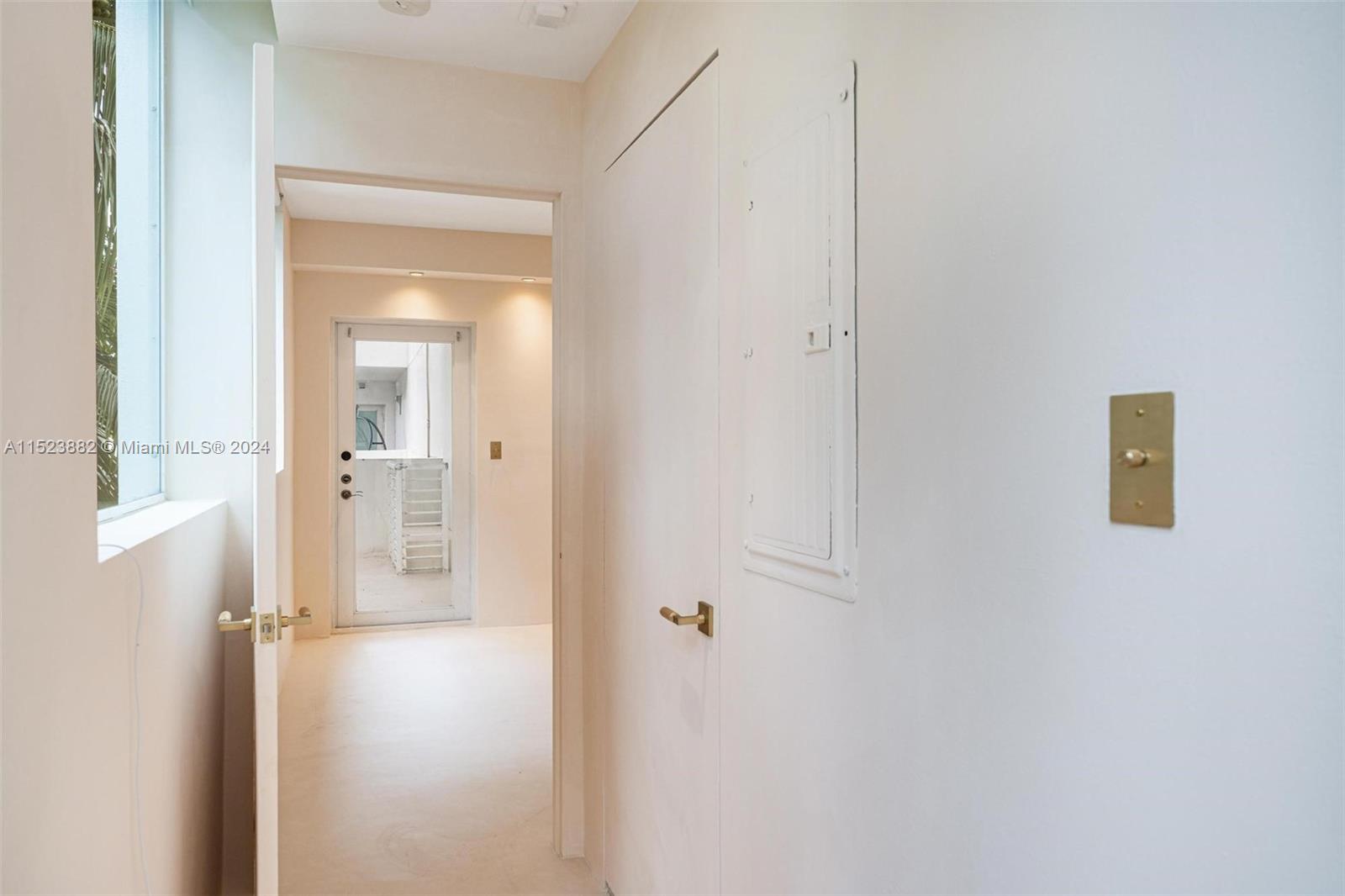 1428 West Ave 201, Miami Beach, Florida 33139, 2 Bedrooms Bedrooms, ,2 BathroomsBathrooms,Residentiallease,For Rent,1428 West Ave 201,A11523882