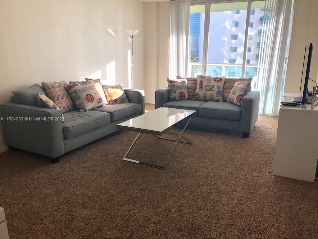 19390 Collins Ave, Sunny Isles Beach, FL, 33160 United States, 2 Bedrooms Bedrooms, ,2 BathroomsBathrooms,Residential,For Sale,Collins Ave,A11524033