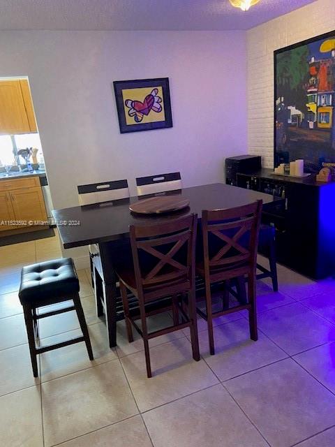 16909 Bay Rd, Sunny Isles Beach, FL, 33160 United States, 2 Bedrooms Bedrooms, ,2 BathroomsBathrooms,Residential,For Sale,Bay Rd,A11523592