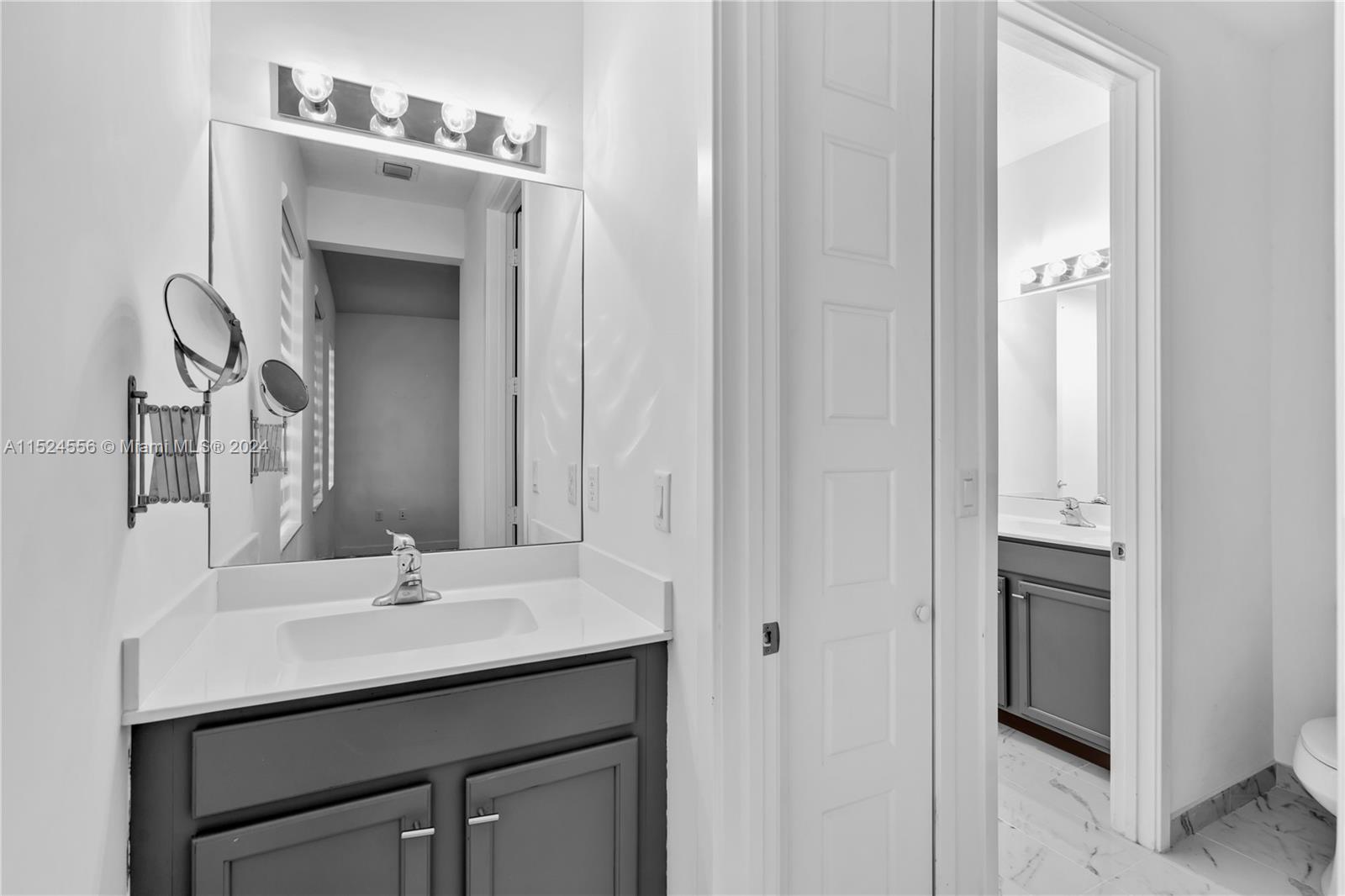 15018 SW 176th St, Miami, Florida 33187, 5 Bedrooms Bedrooms, ,4 BathroomsBathrooms,Residential,For Sale,15018 SW 176th St,A11524556