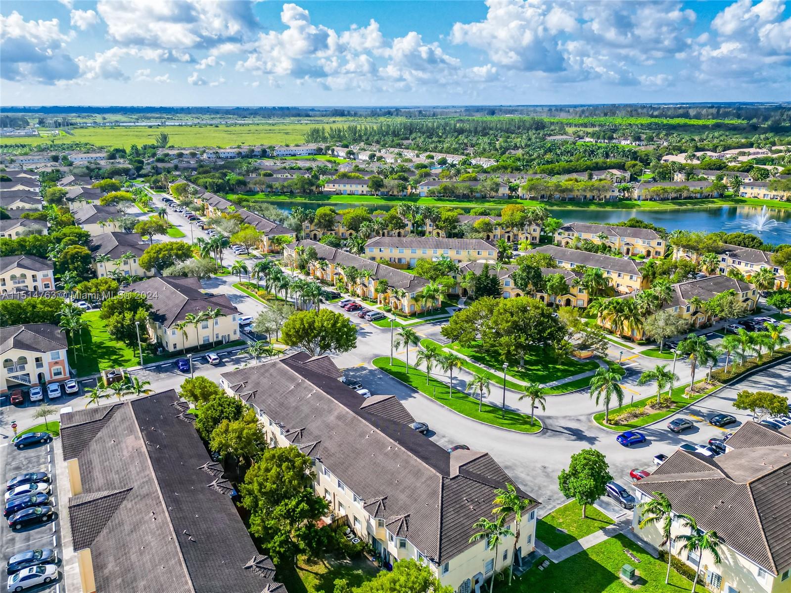 2711 SE 16th Ave 205, Homestead, Florida 33035, 3 Bedrooms Bedrooms, ,2 BathroomsBathrooms,Residential,For Sale,2711 SE 16th Ave 205,A11514763