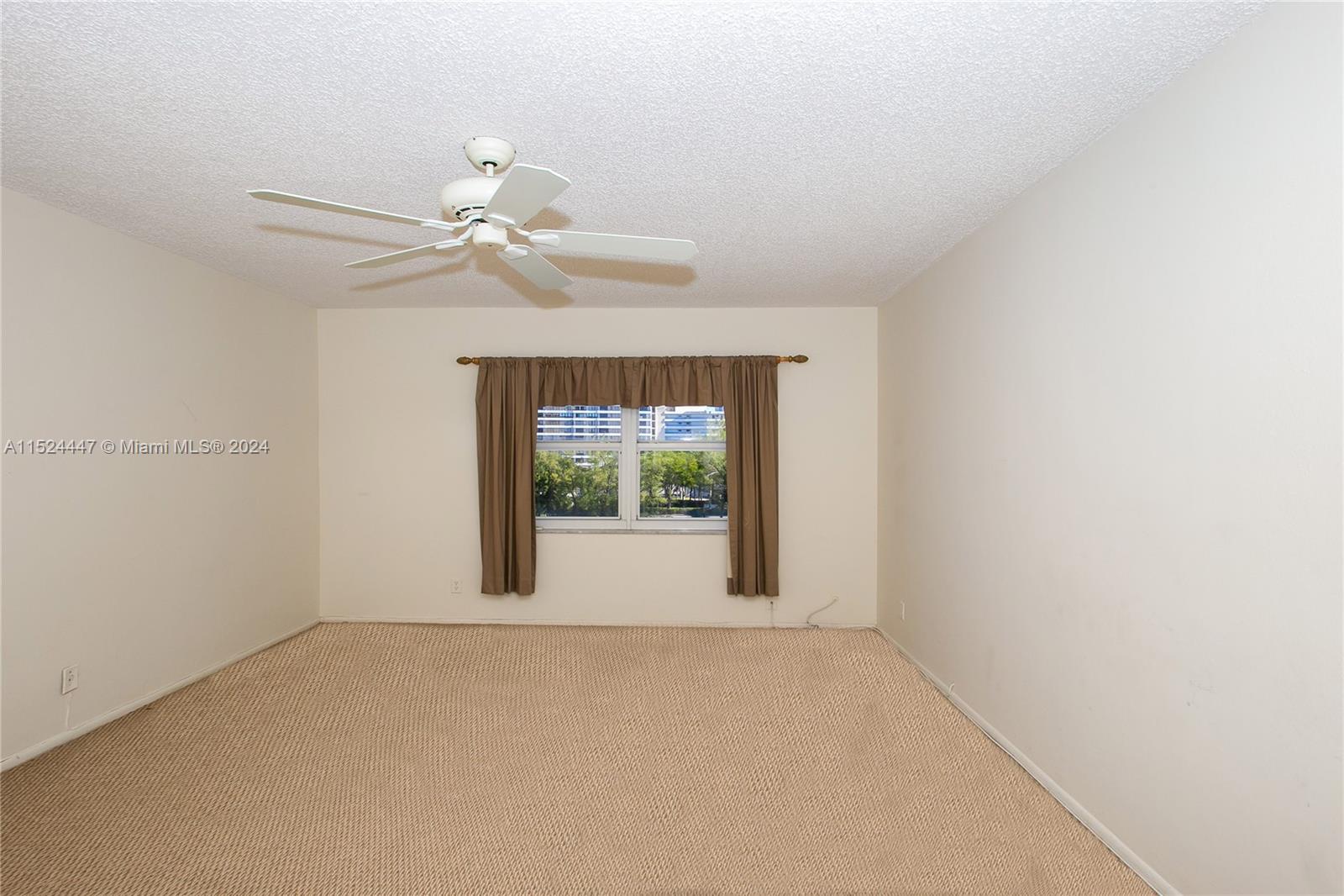 400 Diplomat Pkwy 514, Hallandale Beach, Florida 33009, 2 Bedrooms Bedrooms, ,2 BathroomsBathrooms,Residential,For Sale,400 Diplomat Pkwy 514,A11524447