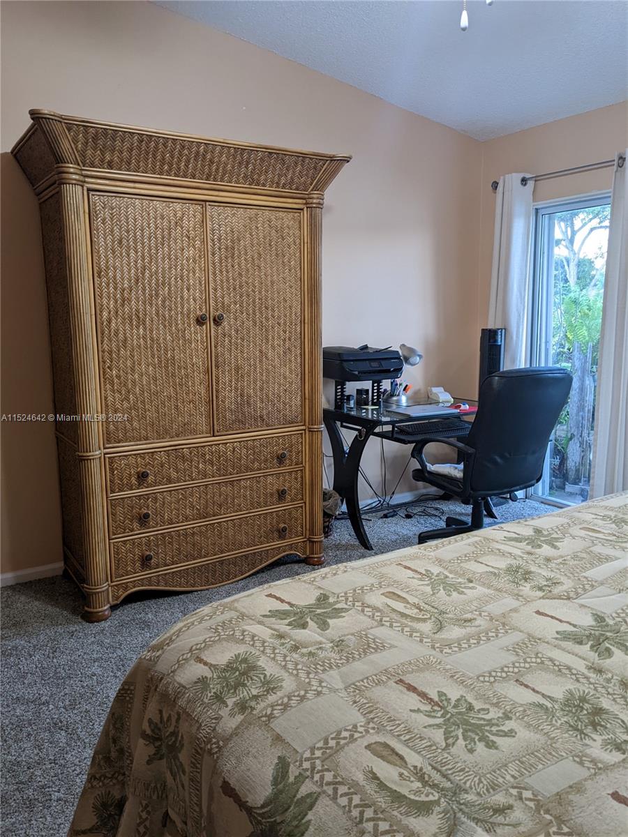 585 SE 25th Ln, Homestead, Florida 33033, 3 Bedrooms Bedrooms, ,2 BathroomsBathrooms,Residential,For Sale,585 SE 25th Ln,A11524642