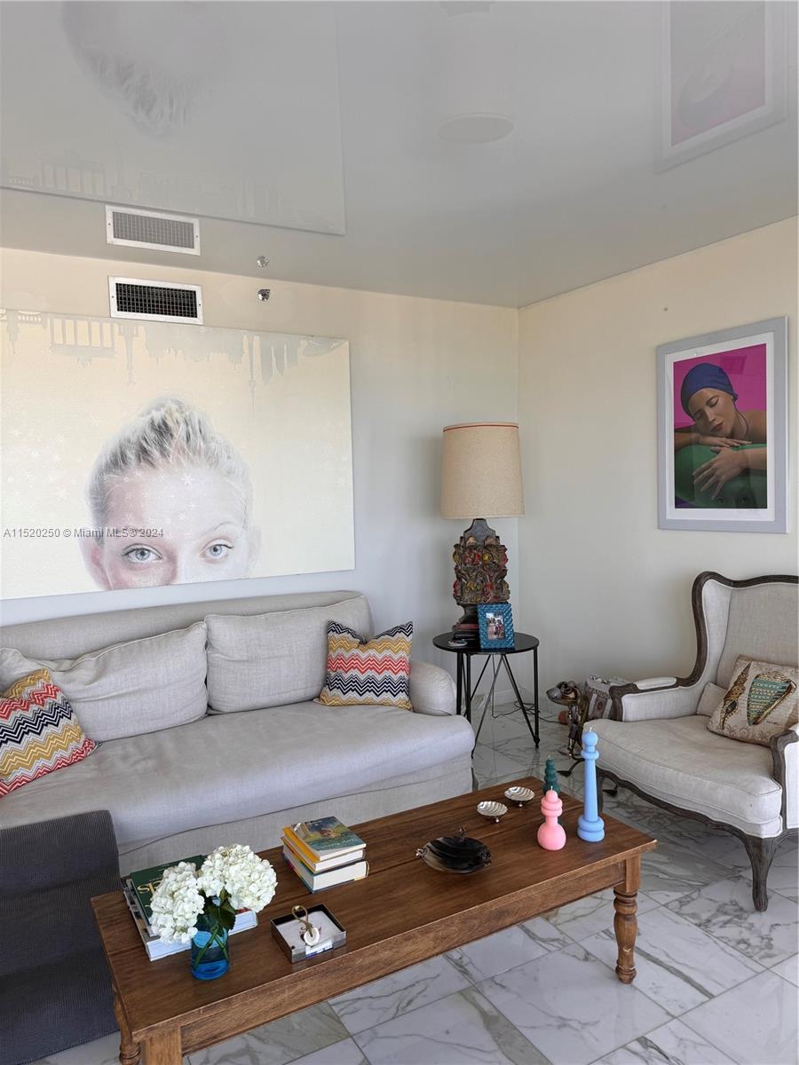 20281 E Country Club Dr 2402, Aventura, Florida 33180, 2 Bedrooms Bedrooms, ,2 BathroomsBathrooms,Residential,For Sale,20281 E Country Club Dr 2402,A11520250