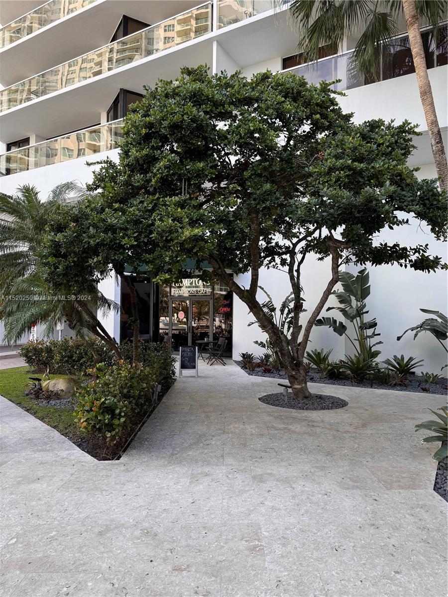 20281 E Country Club Dr 2402, Aventura, Florida 33180, 2 Bedrooms Bedrooms, ,2 BathroomsBathrooms,Residential,For Sale,20281 E Country Club Dr 2402,A11520250