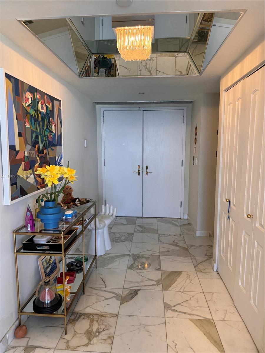 20281 E Country Club Dr 2402, Aventura, Florida 33180, 2 Bedrooms Bedrooms, ,2 BathroomsBathrooms,Residential,For Sale,20281 E Country Club Dr 2402,A11520250