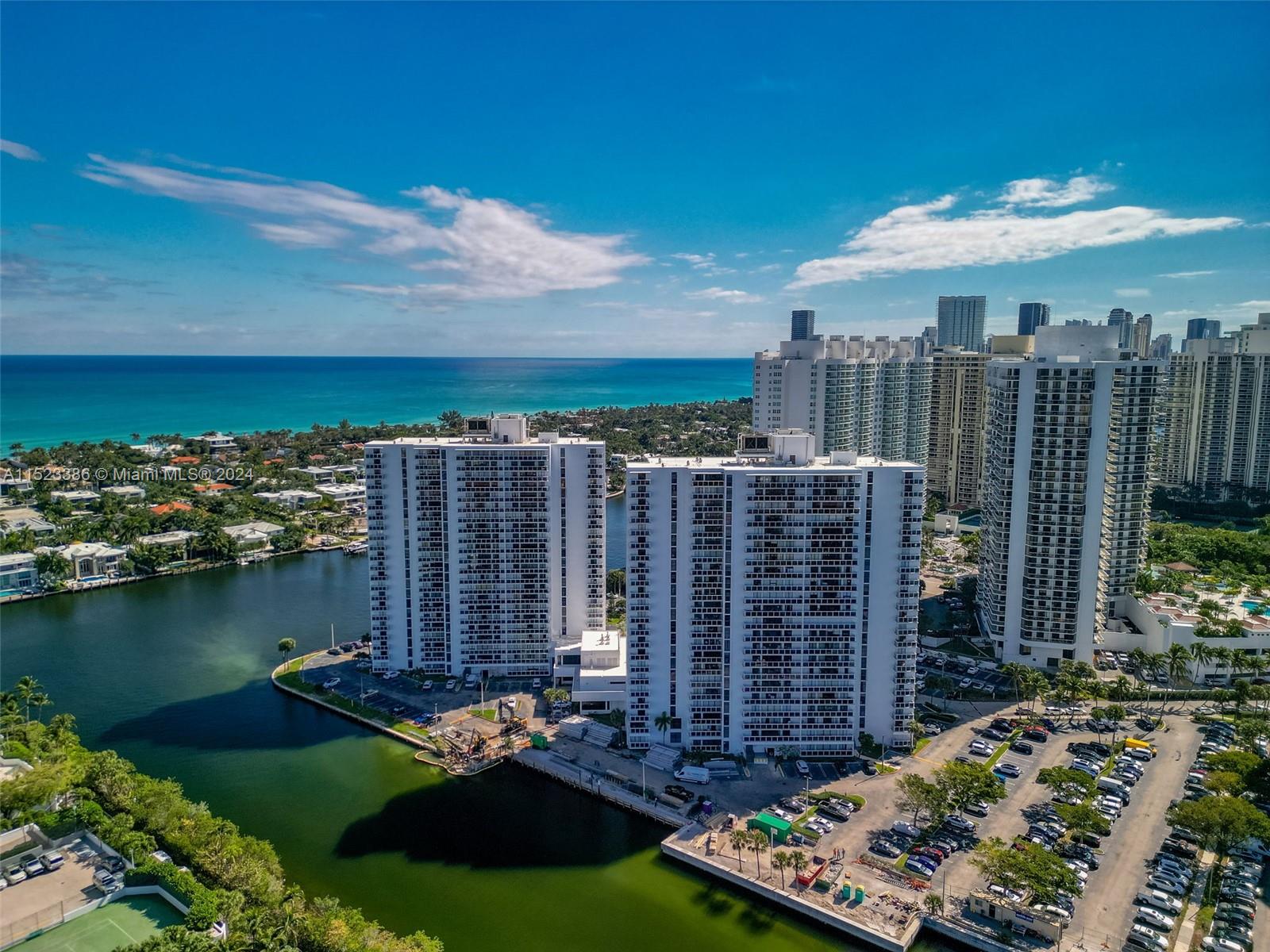 20505 E Country Club Dr 1938, Aventura, Florida 33180, 2 Bedrooms Bedrooms, ,2 BathroomsBathrooms,Residential,For Sale,20505 E Country Club Dr 1938,A11523386