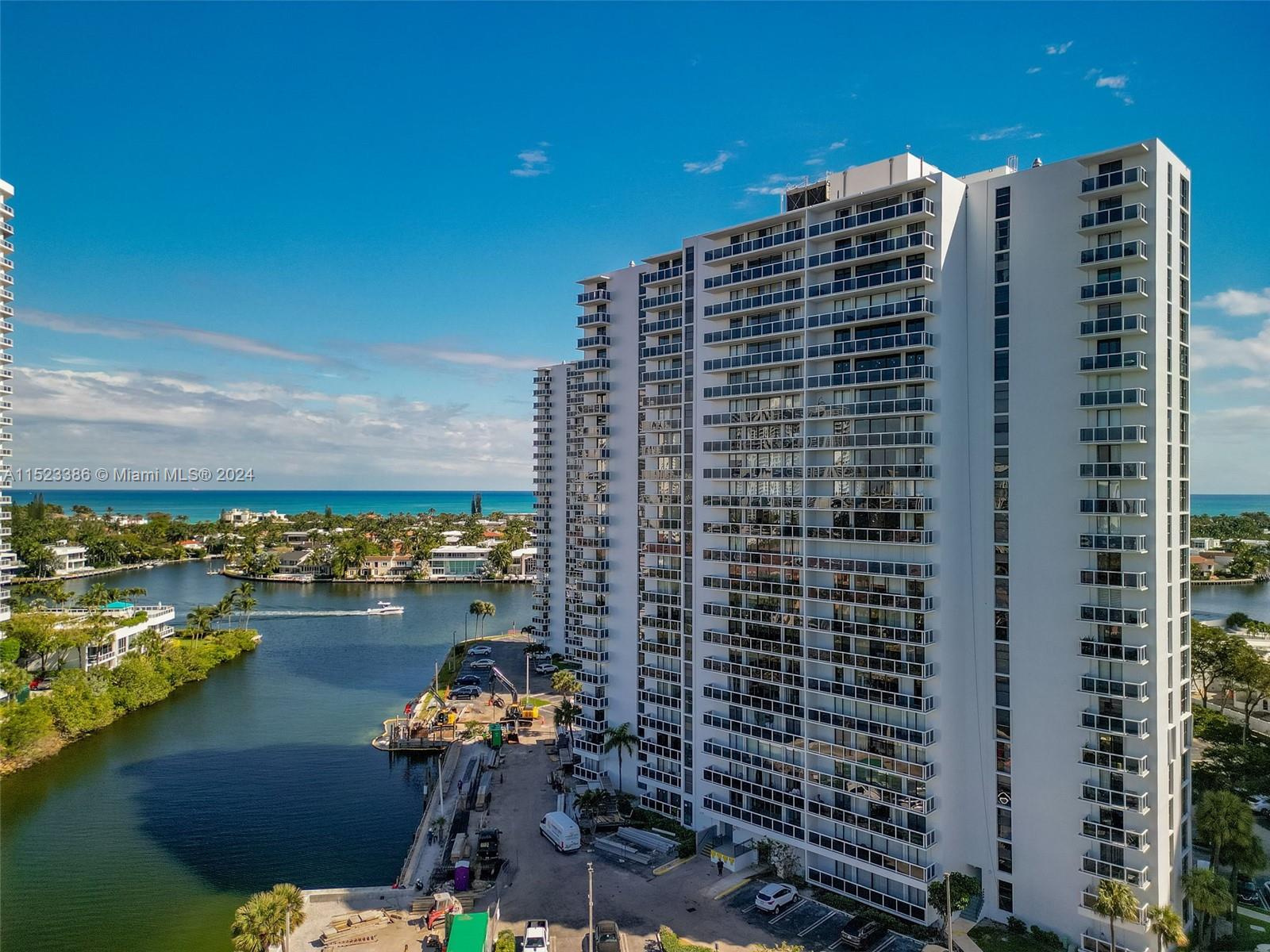 20505 E Country Club Dr 1938, Aventura, Florida 33180, 2 Bedrooms Bedrooms, ,2 BathroomsBathrooms,Residential,For Sale,20505 E Country Club Dr 1938,A11523386