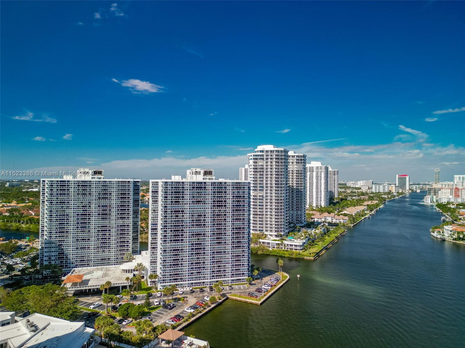 20505 E Country Club Dr 1938, Aventura, Florida 33180, 2 Bedrooms Bedrooms, ,2 BathroomsBathrooms,Residential,For Sale,20505 E Country Club Dr 1938,A11523386