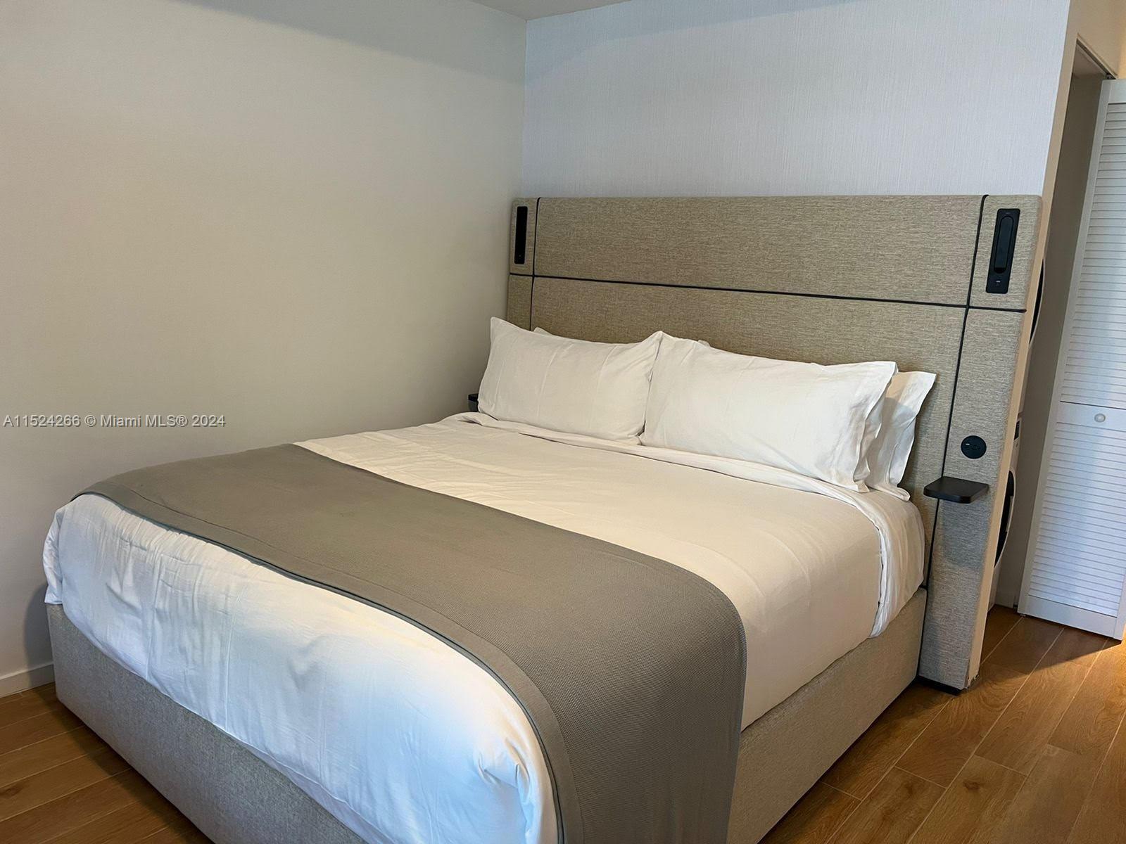 Miami, Florida 33132, ,1 BathroomBathrooms,Residential,For Sale,A11524266